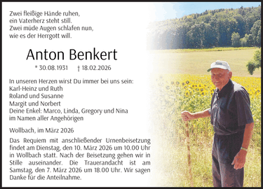 Zwei flei&szlig;ige H&auml;nde ruhen